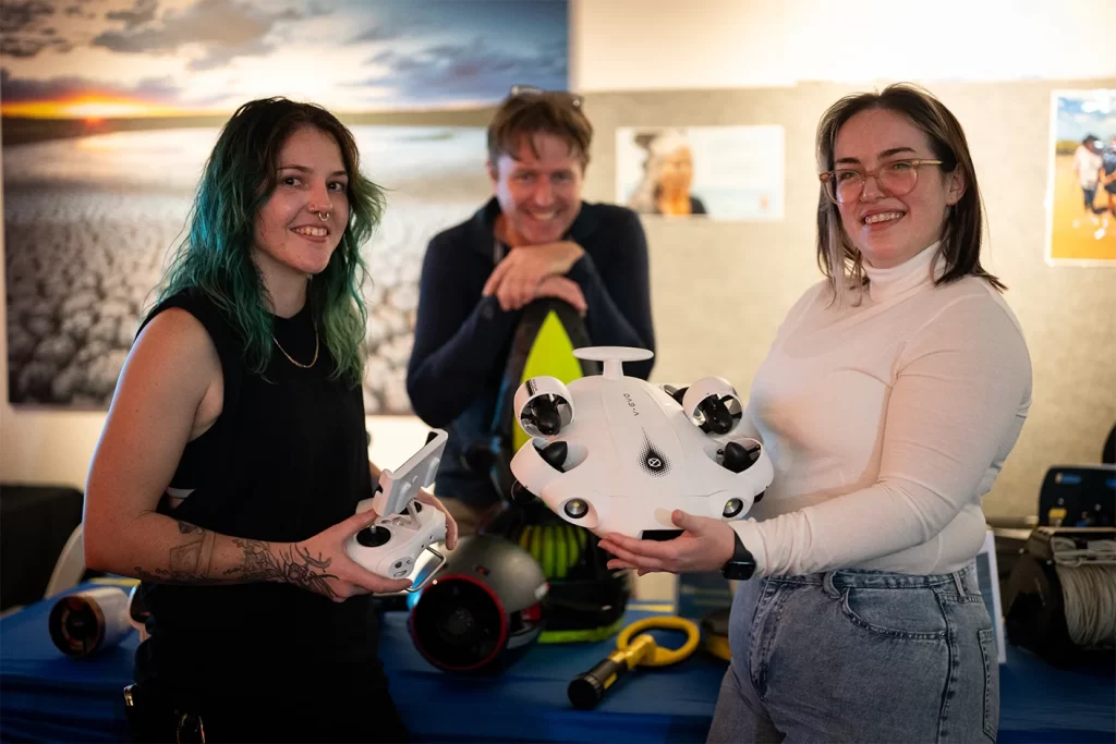 SeeUnderSea: Underwater drones and scooters